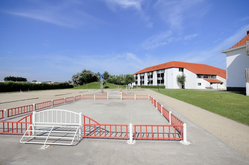 Corsendonk Duinse Polders Hotel Blankenberge Exterior photo